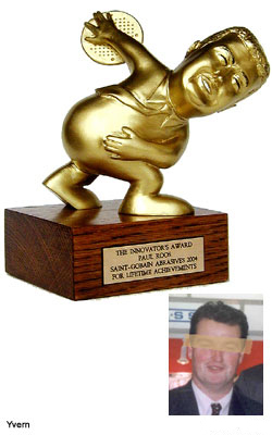 Troph&eacute;e pr&eacute;sentant la figurine du Discobole reproduisant le visage d'une personne